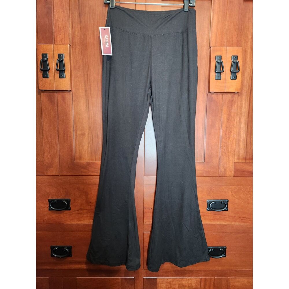 Satina Black Women's Flared Leggings Size XL NWT!